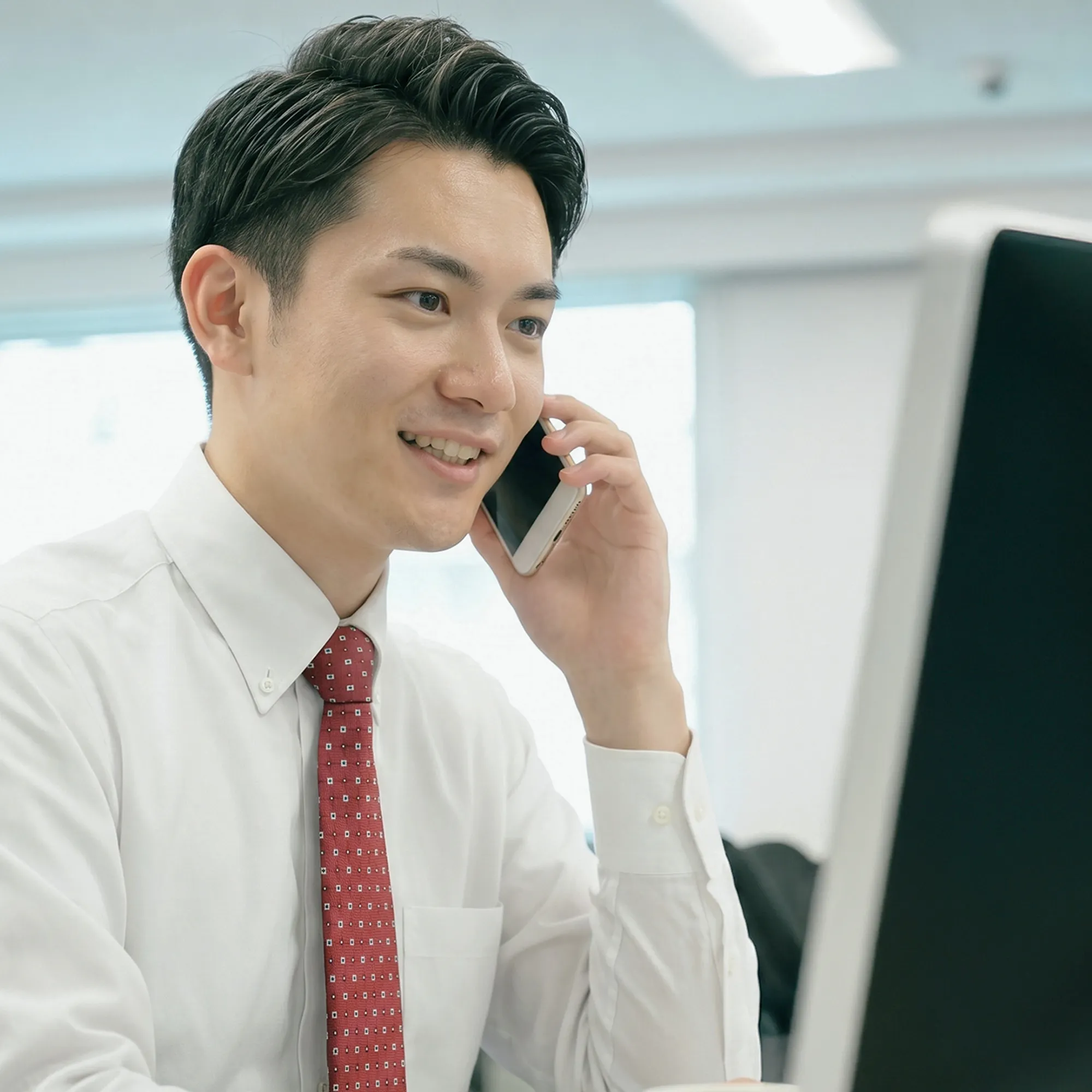 専任営業担当が、一社ごとに伴走するサポート体制